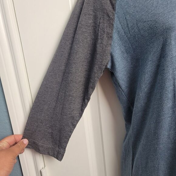 VOLCOM 3/4 Sleeve Tee - Picture 2 of 7